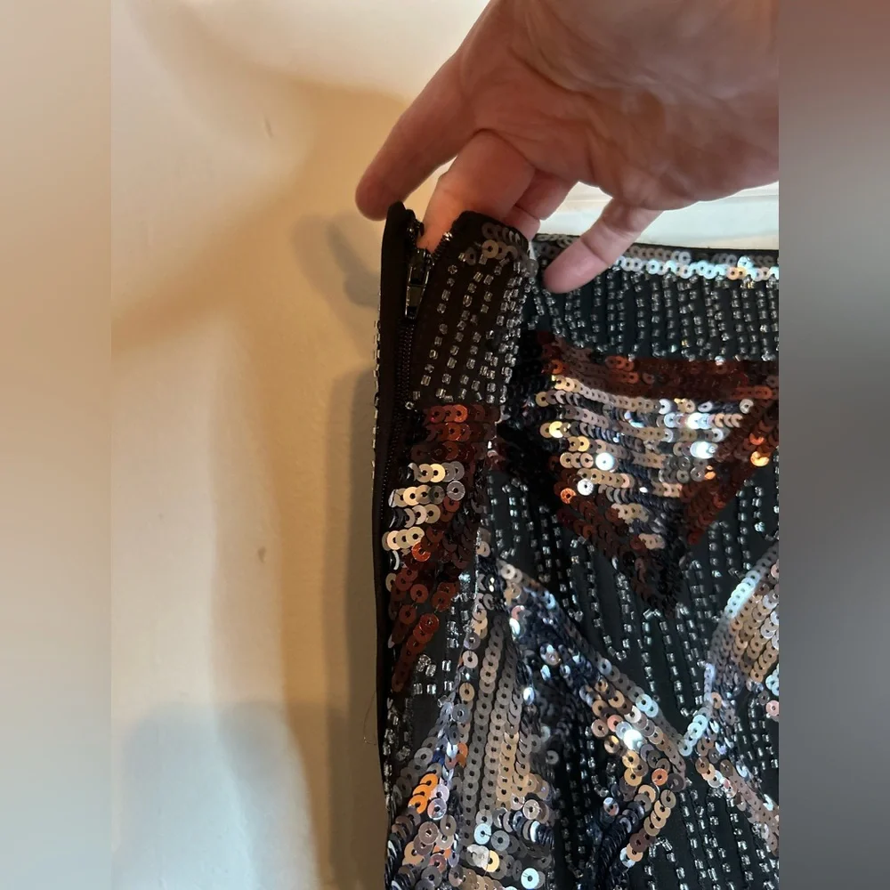 H&M sequin mini skirt - Picture 6 of 13